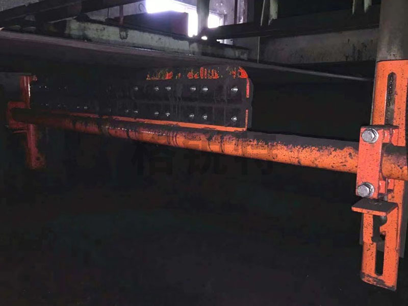 清扫器张力不均的处理方法