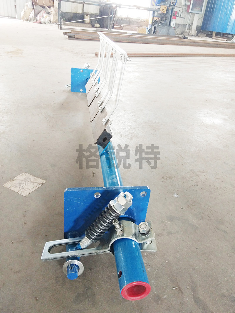 弹簧式可调节合金清扫器 弹簧式可调节合金清扫器