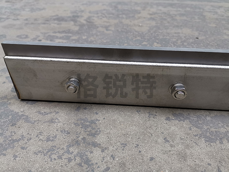 合金刀头刀片刀架橡胶体 合金刀头刀片刀架橡胶体