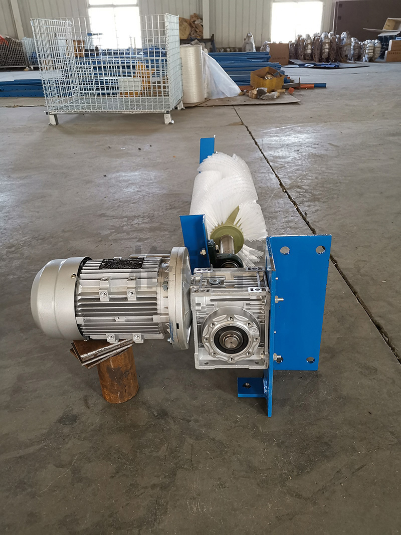 电动滚刷清扫器 电动滚刷清扫器