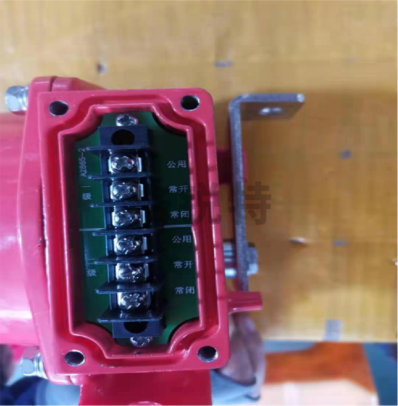 接线腔跑偏开关 接线腔跑偏开关